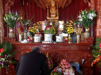 Quan niệm trọng lễ hơn trọng vật trong thờ cúng tổ tiên Việt Nam